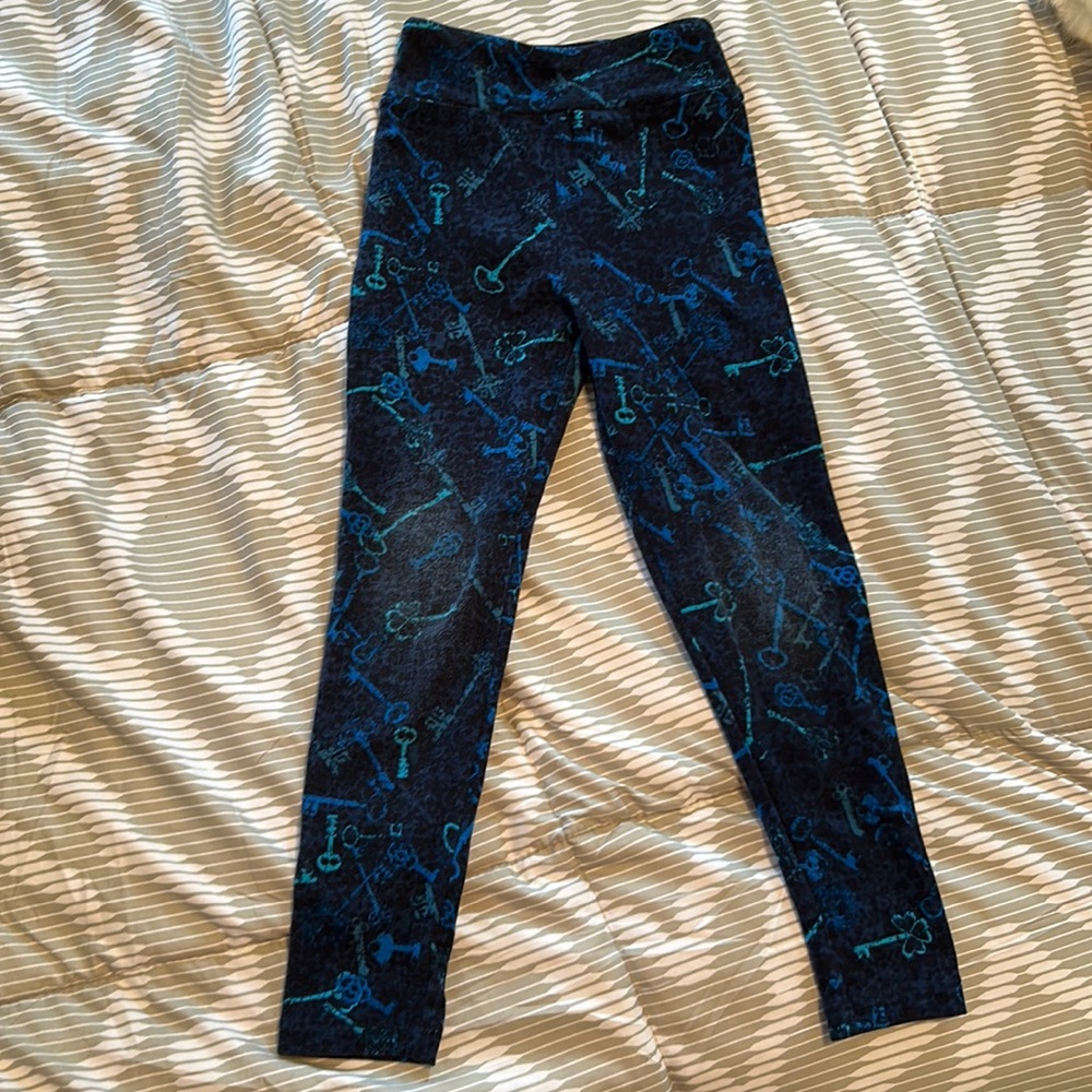 Lularoe kids leggings, size S/M